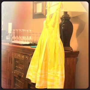 Yellow lady like sexy pleated summer dress